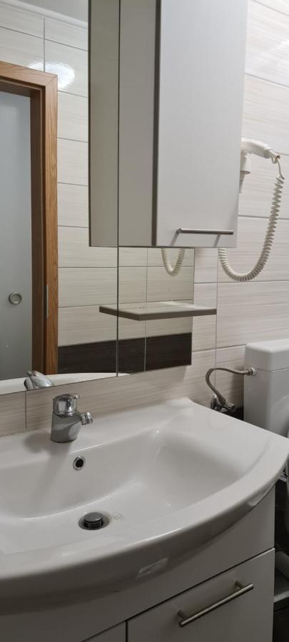 Luxury Apartments Oasis Lumbarda Exterior photo
